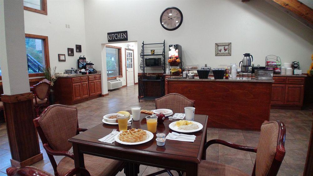 Zoders Inn And Suites Гатлинбург Экстерьер фото